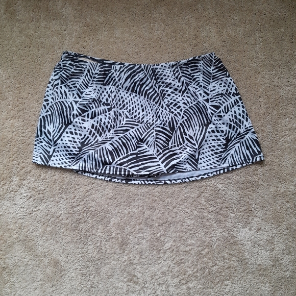 Swim by Cacique skirted swim bottom size 26 - Picture 1 of 7